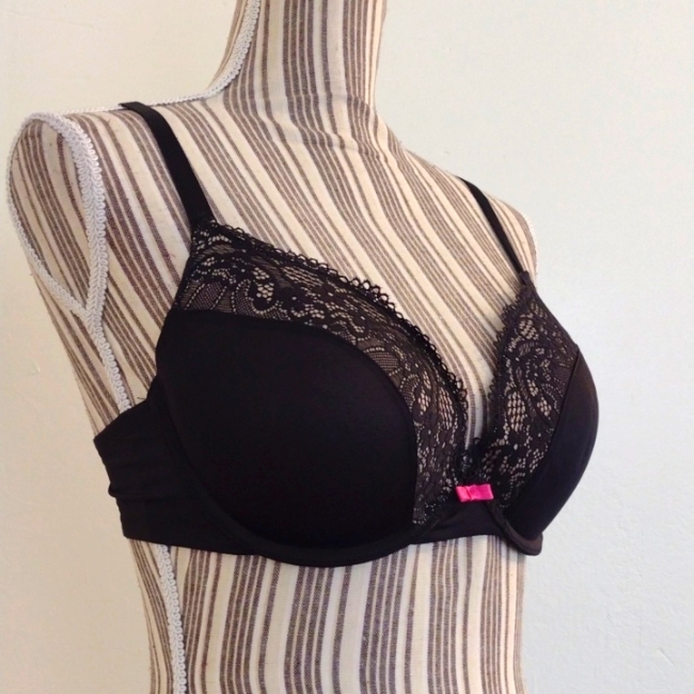 Maidenform Self Expression Black Lace Trim Full Coverage Push Up Bra 34D